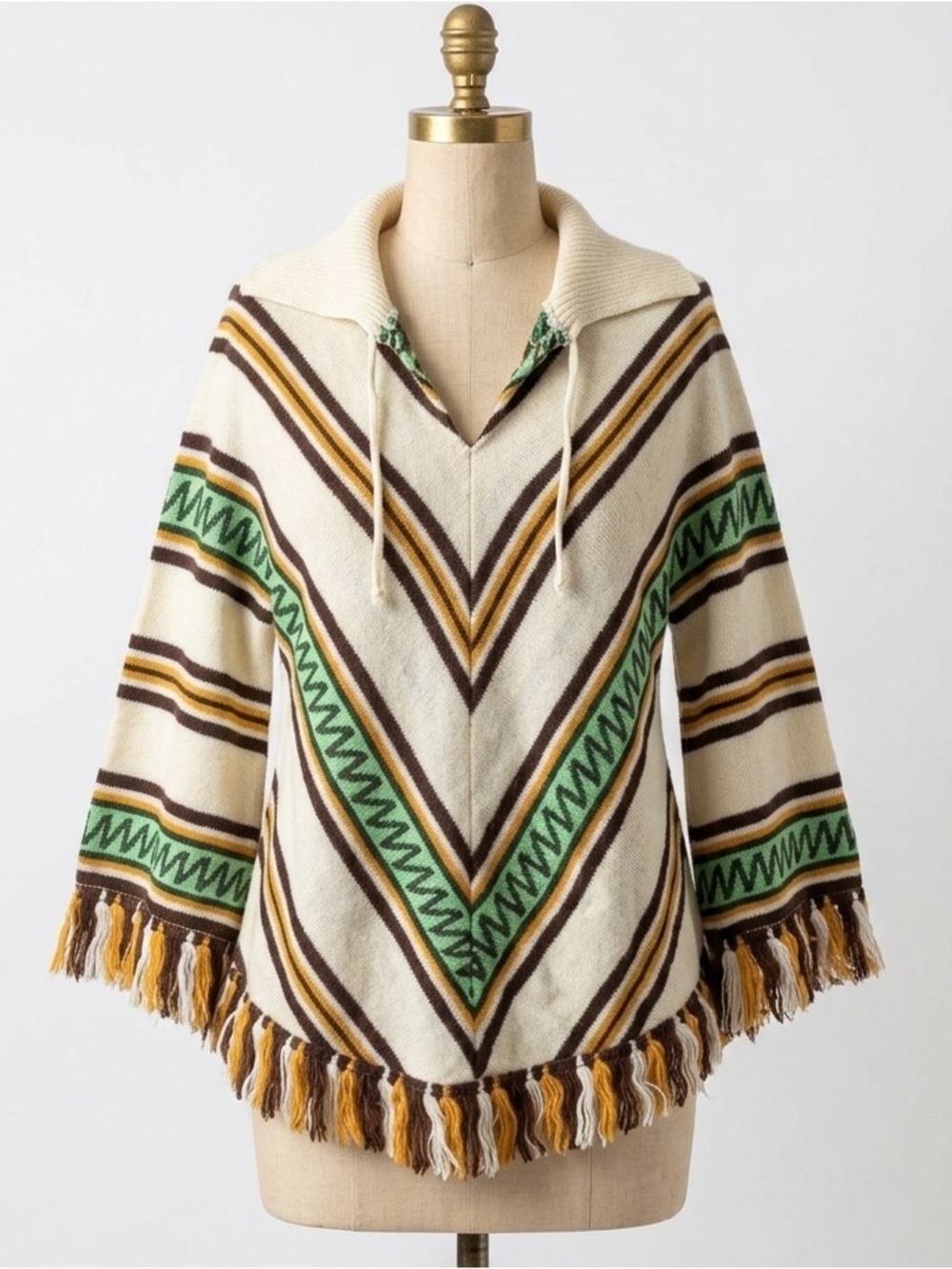 Vintage 70s Sweater Hippie Fringe Boho Top Knit Festival Chevron Folk